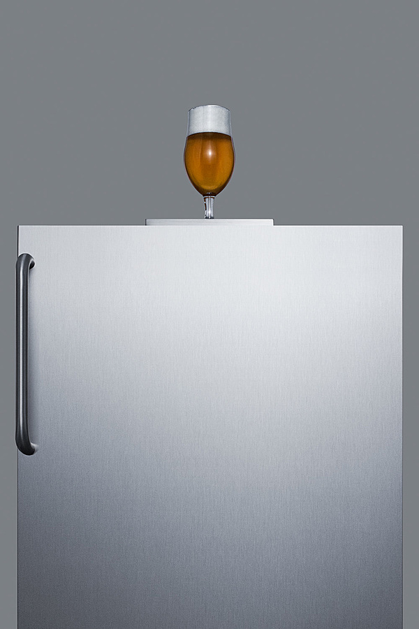 24" Wide Built-In Kegerator, ADA Compliant SBC58BLBICSSADANK