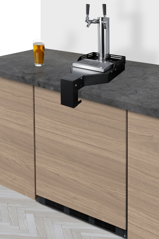 24" Wide Built-In Floating Tap Beer Kegerator, ADA-Compliant SBC58BLIFFLTWADA