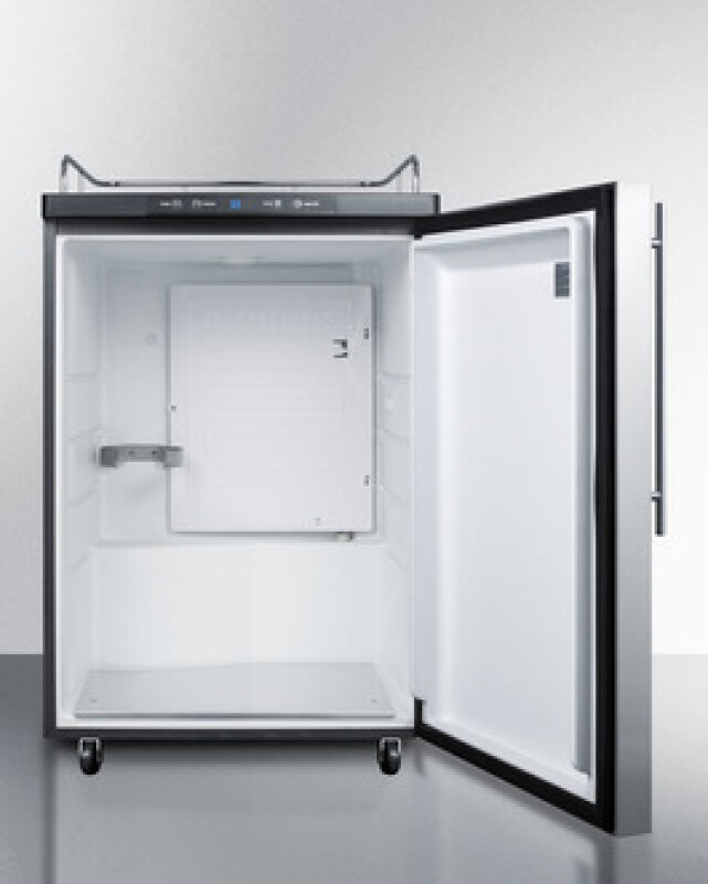 24" Wide Kegerator SBC635M7NKSSHV
