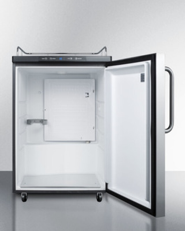 24" Wide Built-In Kegerator SBC635MBI7NKSSTB