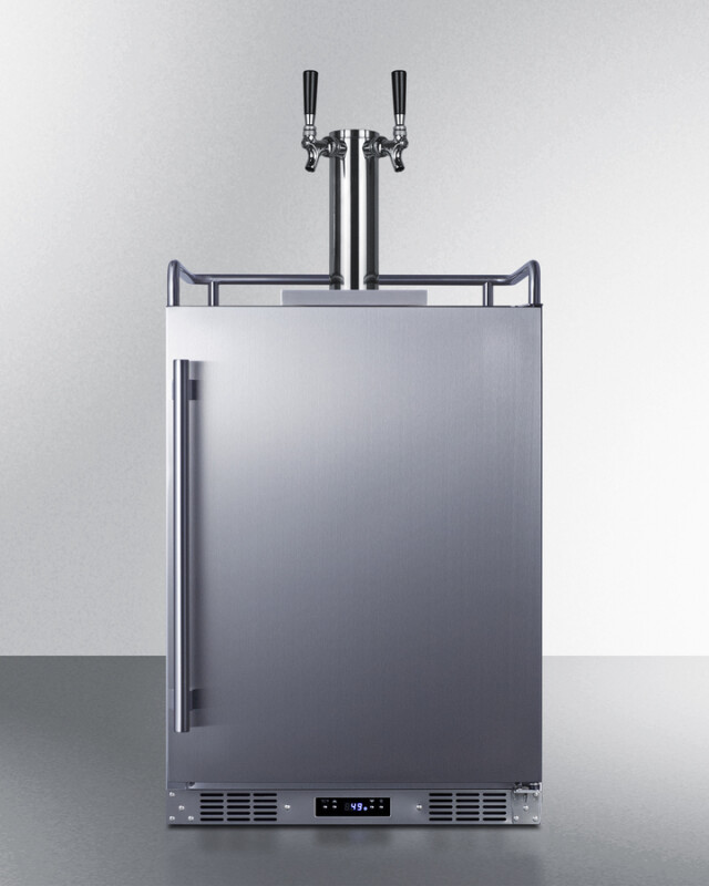 24" Wide Built-In Cold Brew Coffee Kegerator SBC682CFTWIN