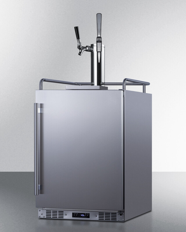 24" Wide Built-In Cold Brew/Nitro Coffee Kegerator SBC682CMTWIN