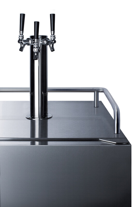 24" Wide Built-In Outdoor Beer Kegerator SBC683OSTRIPLE