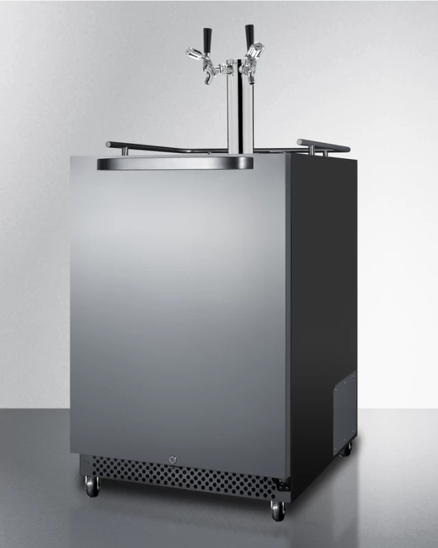 24" Wide Built-In Outdoor Kegerator with TapLocks SBC696OSTWINTL