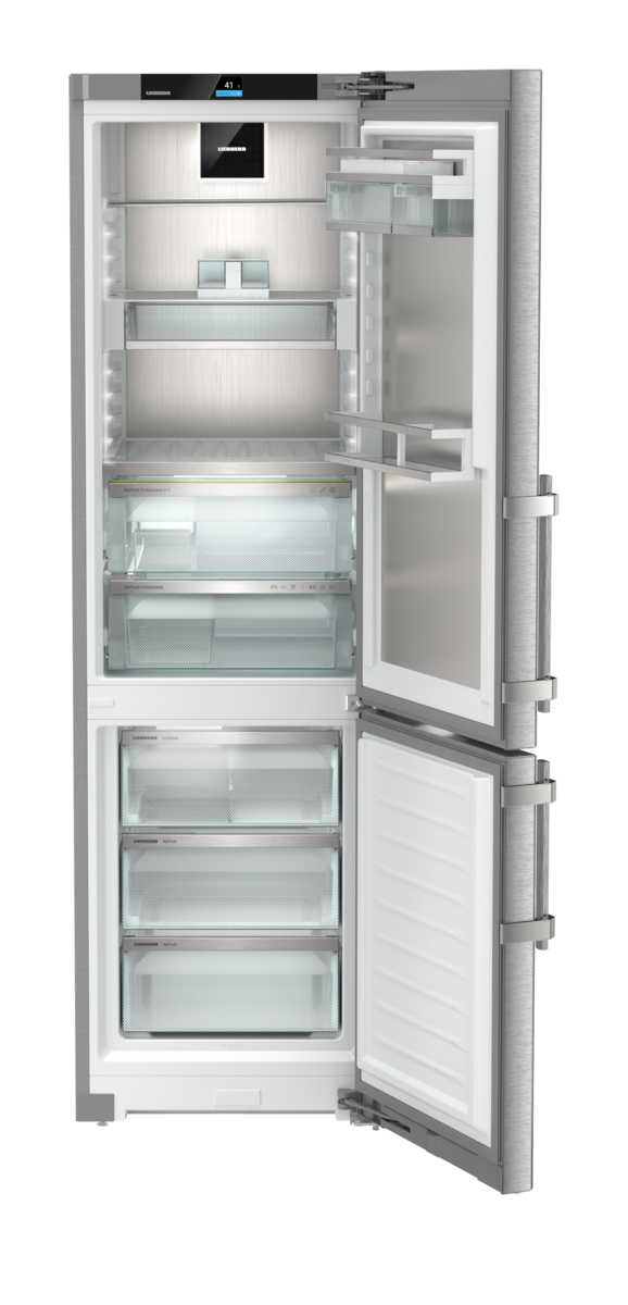 Fridge-freezer with BioFresh Professional and NoFrost SCB5790IM