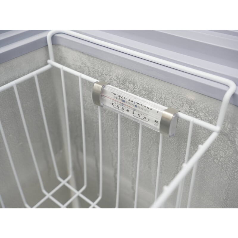 76 in. Commercial Chest Freezer 20 cu ft SCF20C