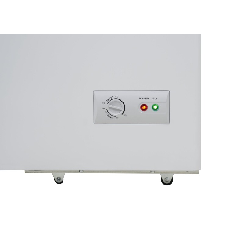 76 in. Commercial Chest Freezer 20 cu ft SCF20C