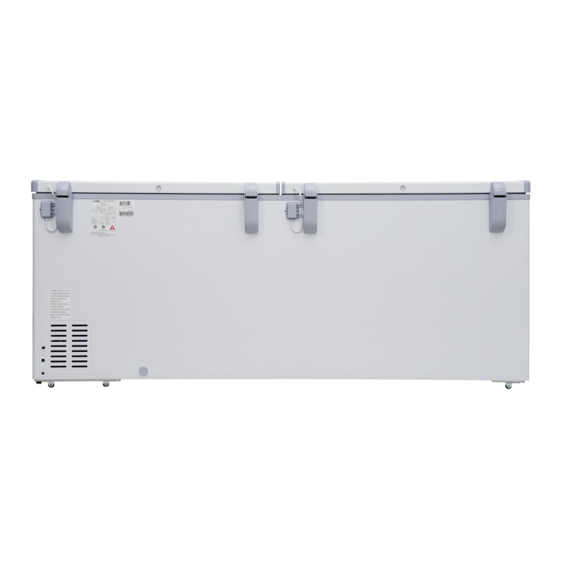 76 in. Commercial Chest Freezer 20 cu ft SCF20C