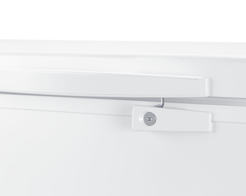 12.1 Cu.Ft. Chest Freezer SCFM133