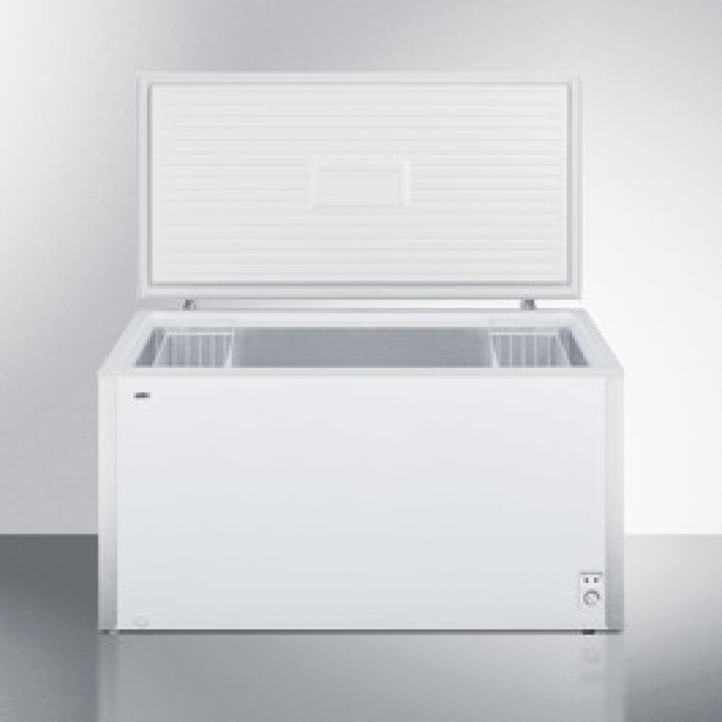 18 Cu.Ft. Chest Freezer SCFM182