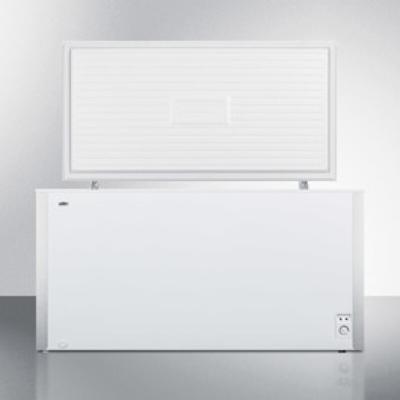 18 Cu.Ft. Chest Freezer SCFM182