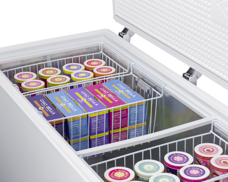 19.8 Cu.Ft. Chest Freezer SCFM203