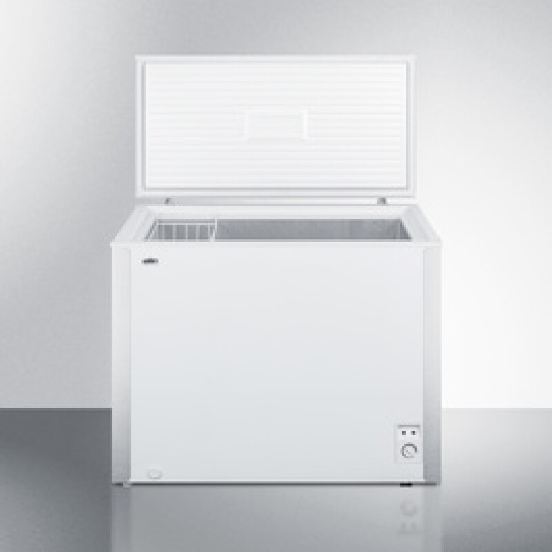 7 Cu.Ft. Chest Freezer SCFM62