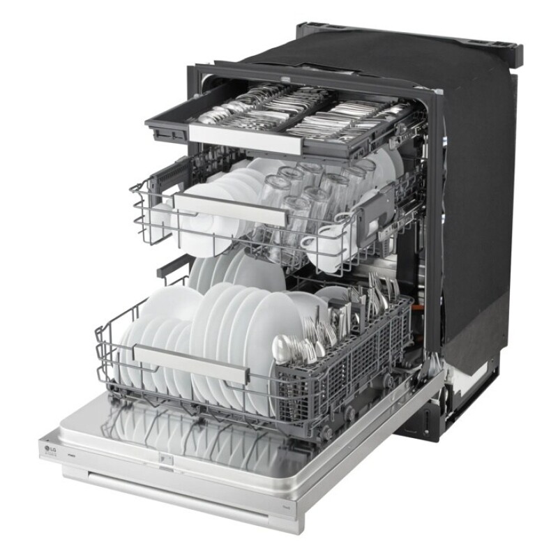 LG STUDIO FlushFit™ Dishwasher with 1-Hour Wash & Dry, QuadWash® Pro, and Dynamic Heat Dry™ with AutoVent™ Dry view 13