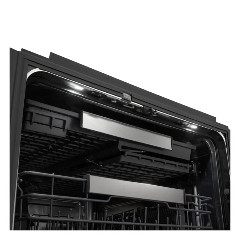 LG STUDIO FlushFit™ Dishwasher with 1-Hour Wash & Dry, QuadWash® Pro, and Dynamic Heat Dry™ with AutoVent™ Dry view 2