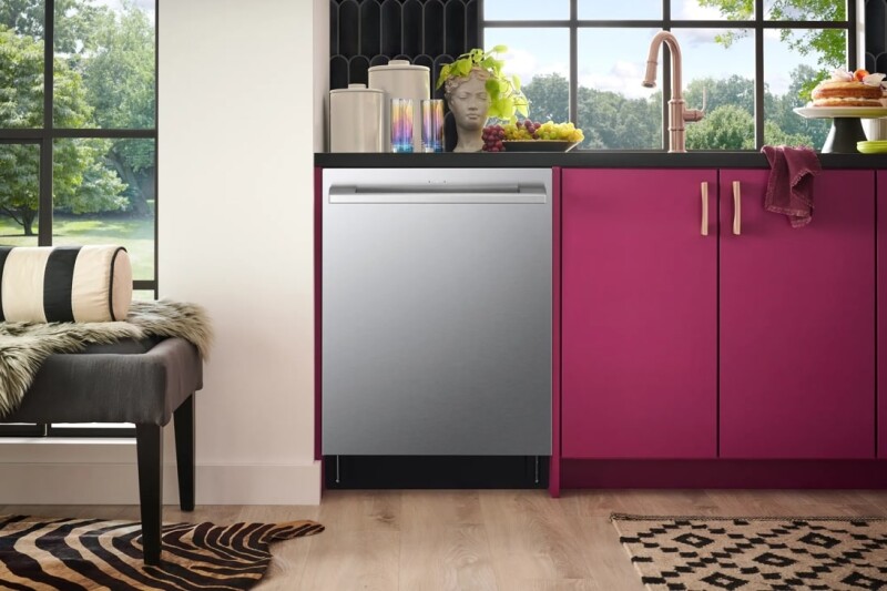 LG STUDIO Smart Top Control Dishwasher with 1-Hour Wash & Dry, QuadWash® Pro, TrueSteam® and Dynamic Heat Dry™ view 15