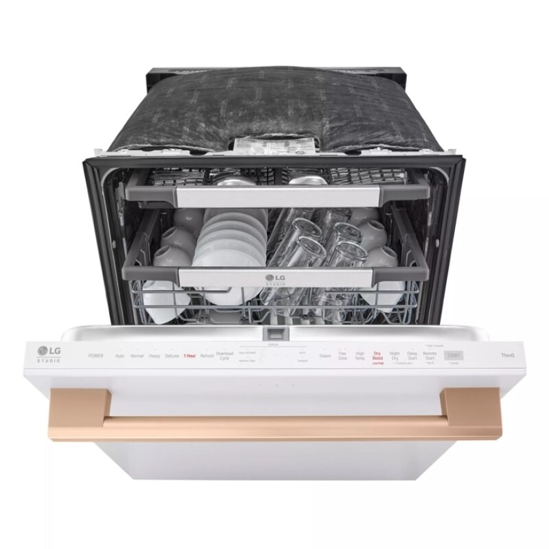 LG STUDIO Smart Top Control Dishwasher with 1-Hour Wash & Dry, QuadWash® Pro, TrueSteam® and Dynamic Heat Dry™ view 6