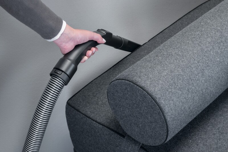 Long crevice nozzle for cleaning deep crevices. SFD10