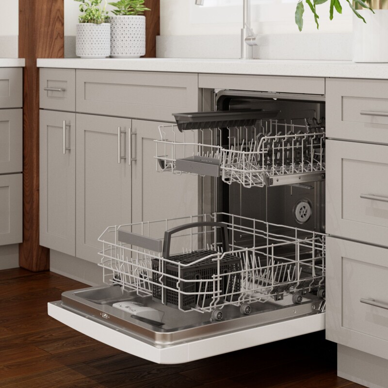 300 Series Dishwasher 24'' SGE53B52UC