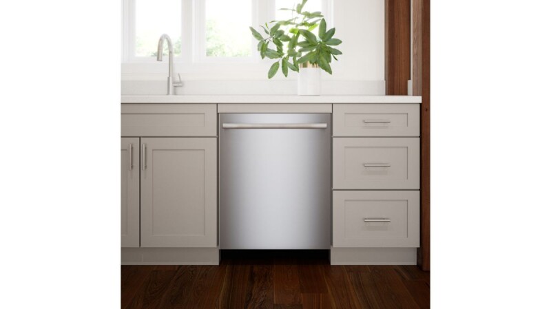800 Series Dishwasher 24'' SGX78C55UC