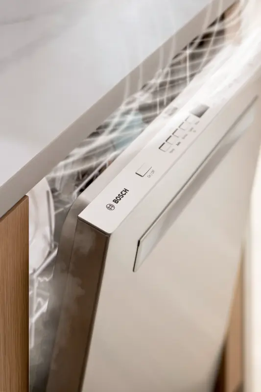 500 Series Dishwasher 24'' SHPM65Z55N