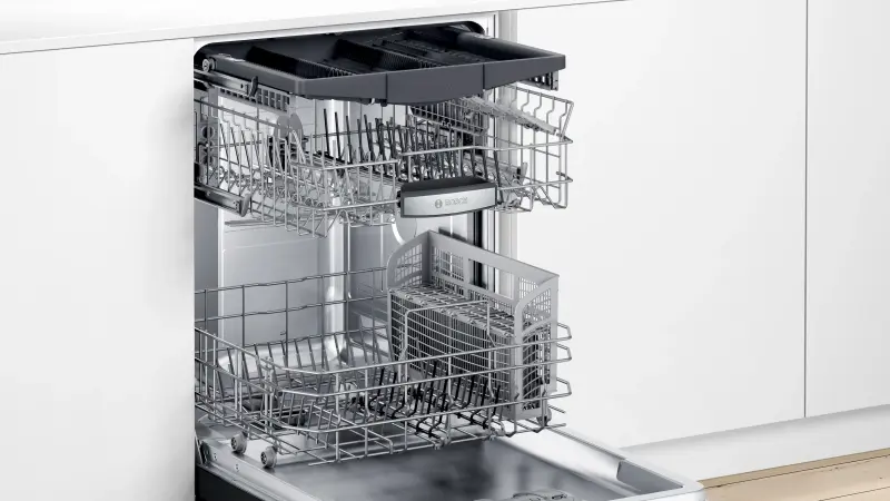 500 Series Dishwasher 24'' SHPM65Z56N