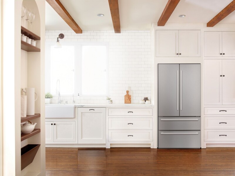 Benchmark Dishwasher 24'' SHV89PW73N