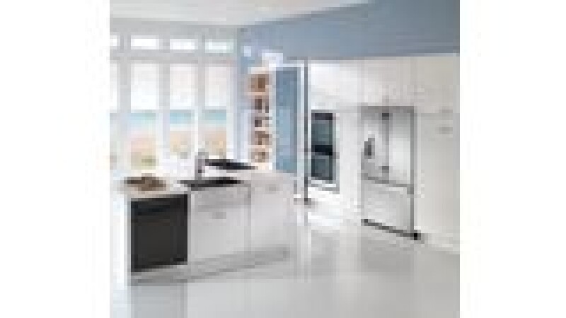 Ascenta® Dishwasher 24'' Black SHX3AR76UC