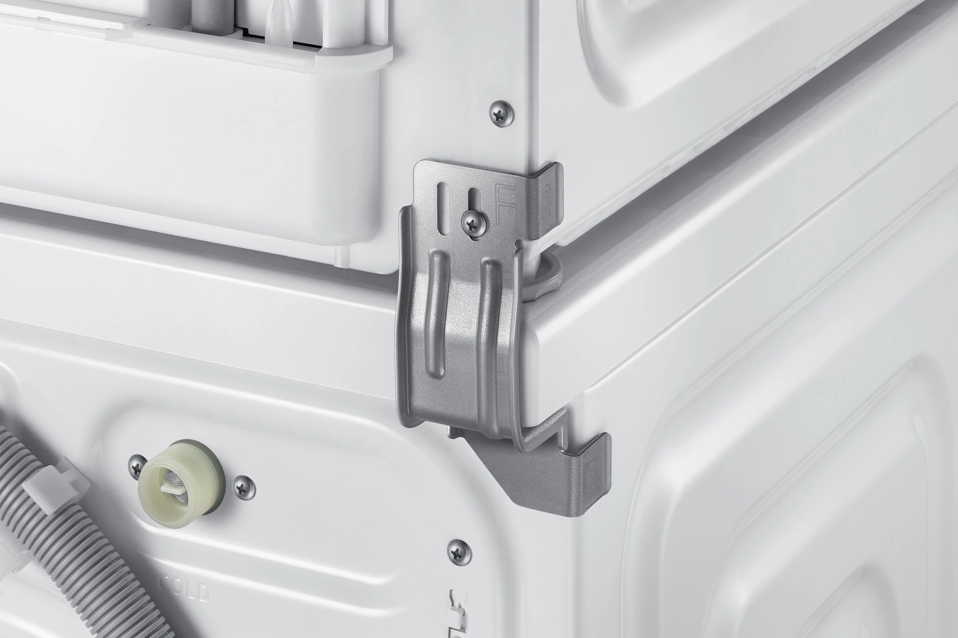 Stacking Kit for Washer and Dryer Pair SKKDFA1
