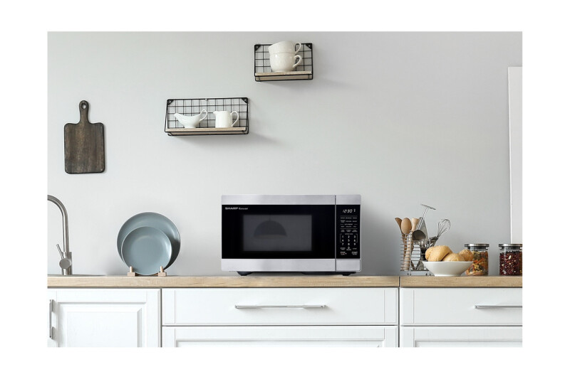 0.9 Cu. Ft. 900w Stainless Steel Countertop Microwave Oven view 18