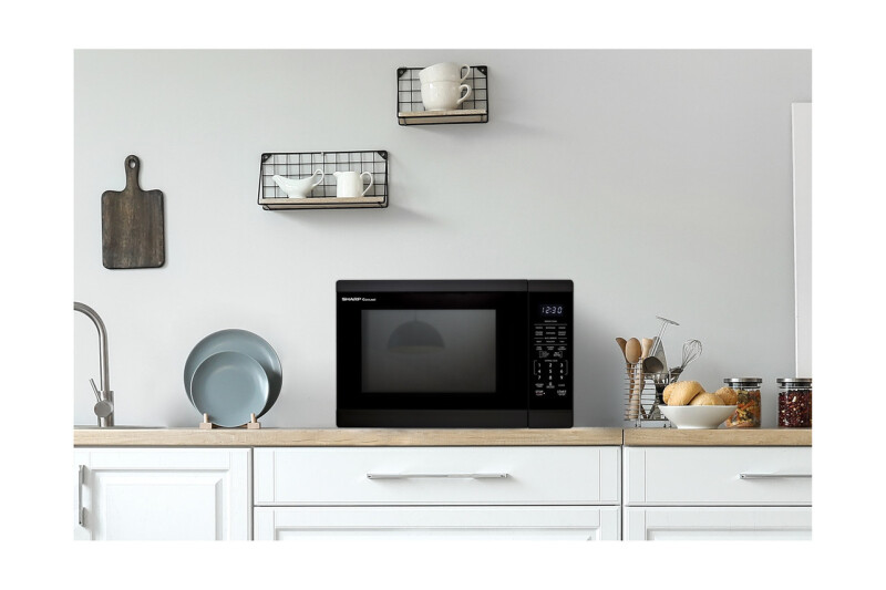 1.4 Cu. Ft. 1100w Black Countertop Microwave Oven view 13