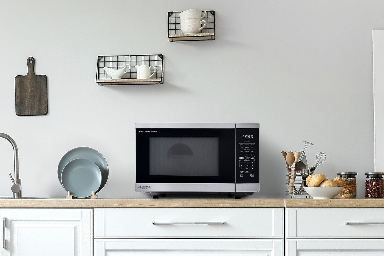 1.4 Cu. Ft. 1100w Smart Stainless Steel Microwave Oven With Inverter Technology view 14