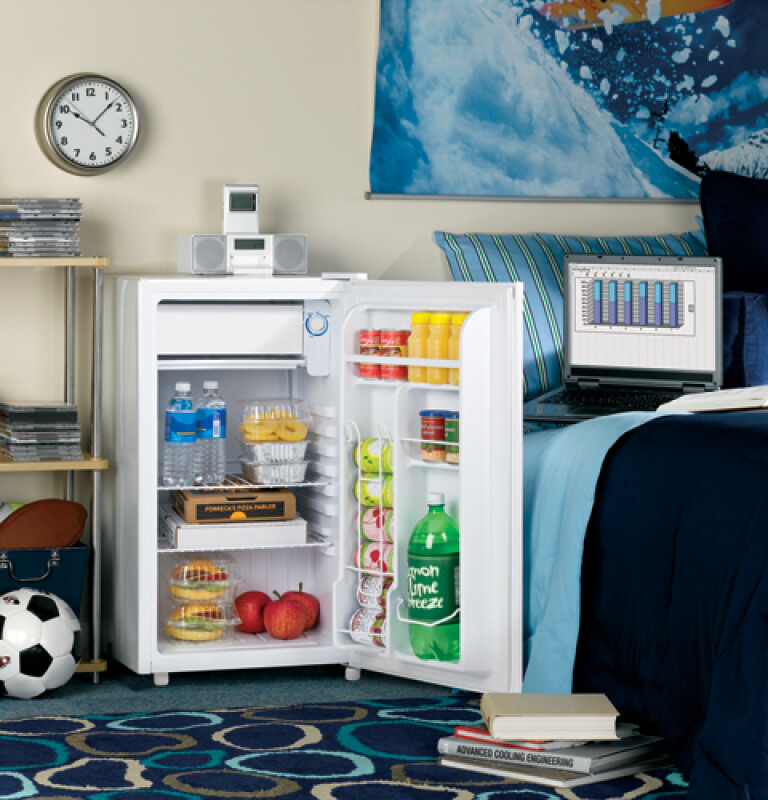 3.1 Cu. Ft. Compact Refrigerator SMR03BAVWW, product image 2 of 3