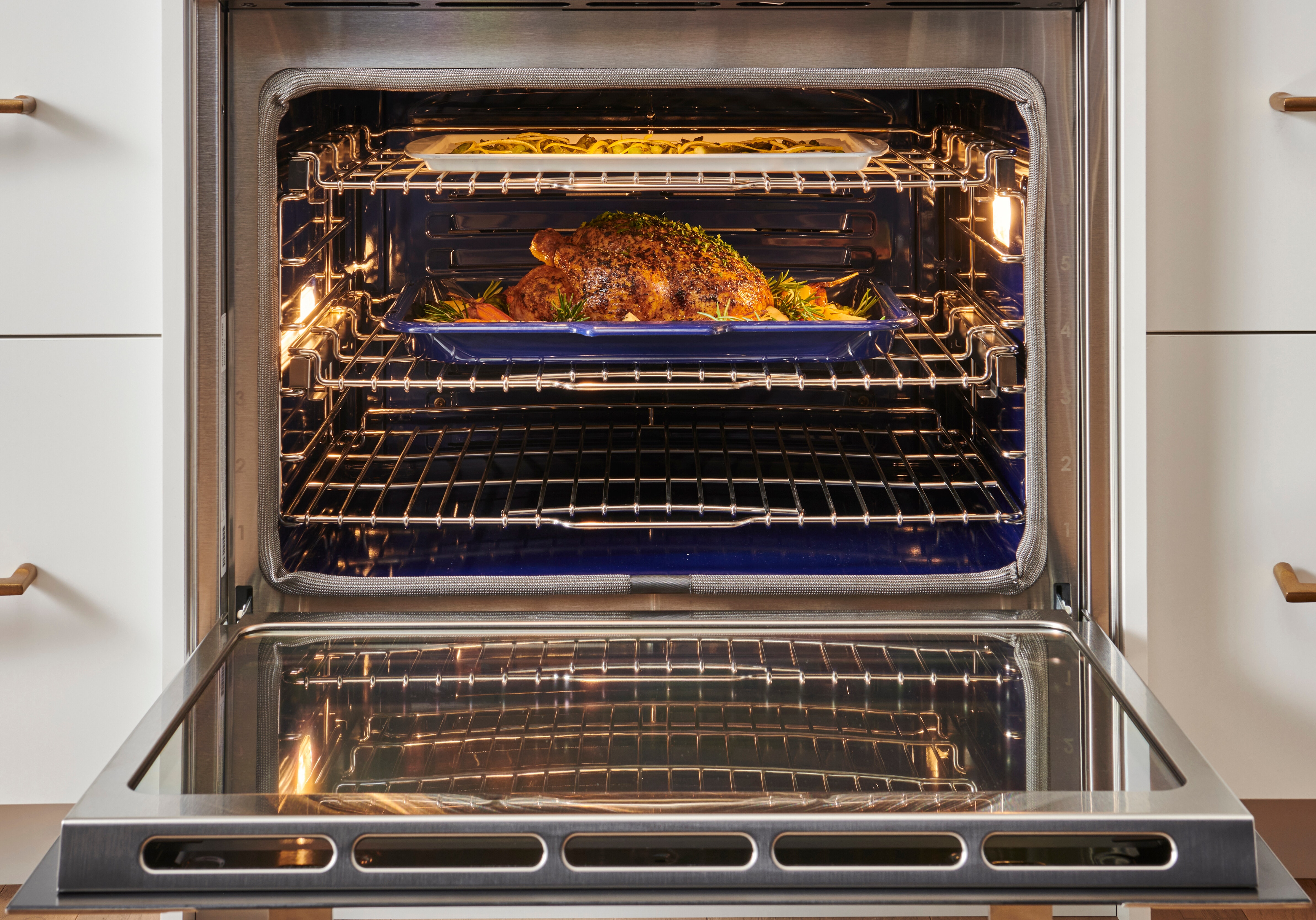 30" M Series Transitional Built-In Single Oven SO3050TMST