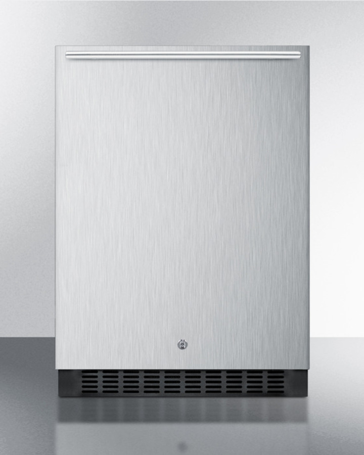 24" Wide Outdoor All-Refrigerator SPR627OSCSSHH