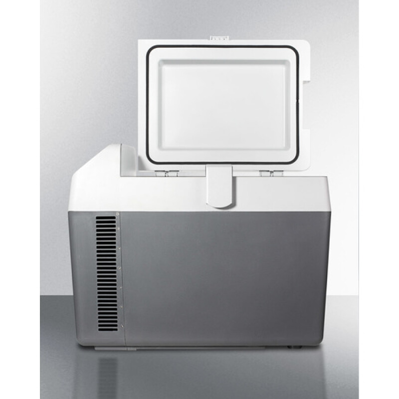 Portable Refrigerator/Freezer SPRF26