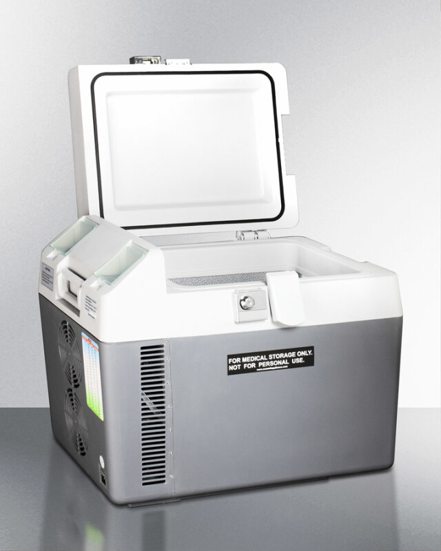 Portable Refrigerator/Freezer SPRF26M