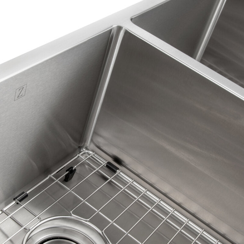 33 In. Anton Undermount Double Bowl Stainless Steel Kitchen Sink With Bottom Grid SR50D33