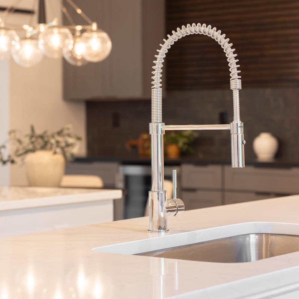 Sierra Pull Down Spring Single Handle Kitchen Faucet In Chrome SRAKFCH