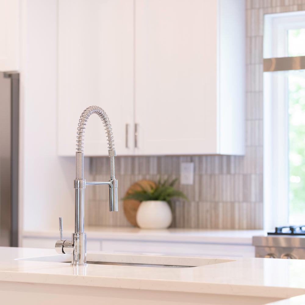 Sierra Pull Down Spring Single Handle Kitchen Faucet In Chrome SRAKFCH