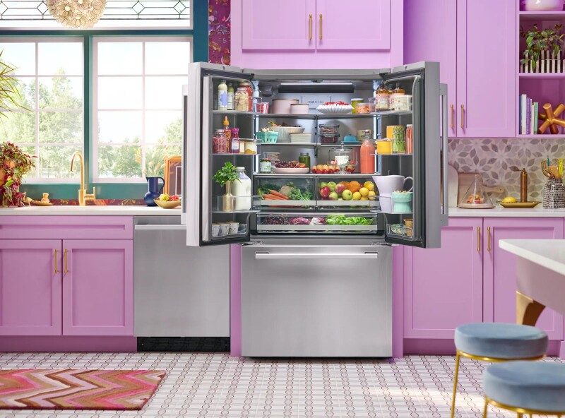 LG STUDIO 27 cu. ft. Smart Counter-Depth MAX™ French Door Refrigerator view 4