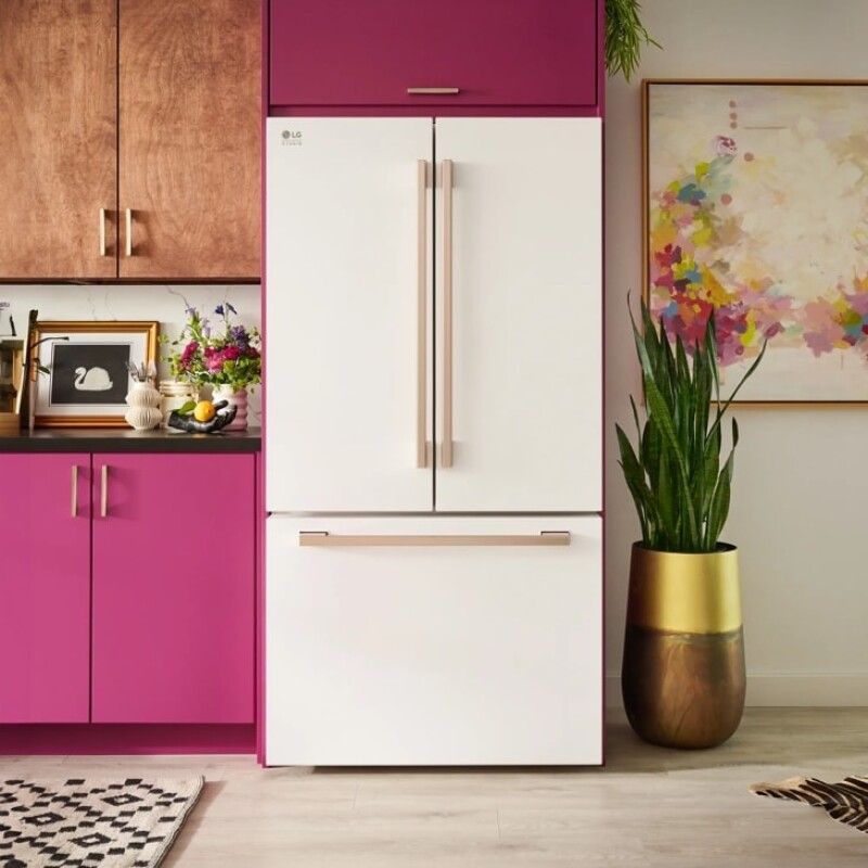 LG STUDIO 27 cu. ft. Smart Counter-Depth MAX™ French Door Refrigerator view 7