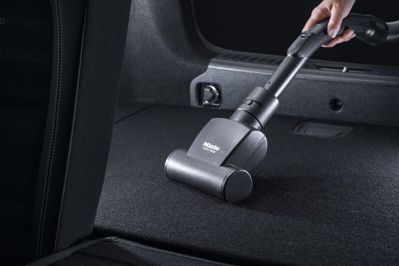 Handy turbobrush ‑ Turbo Mini for easy removal of hair and lint from upholstery and carpets. STB101