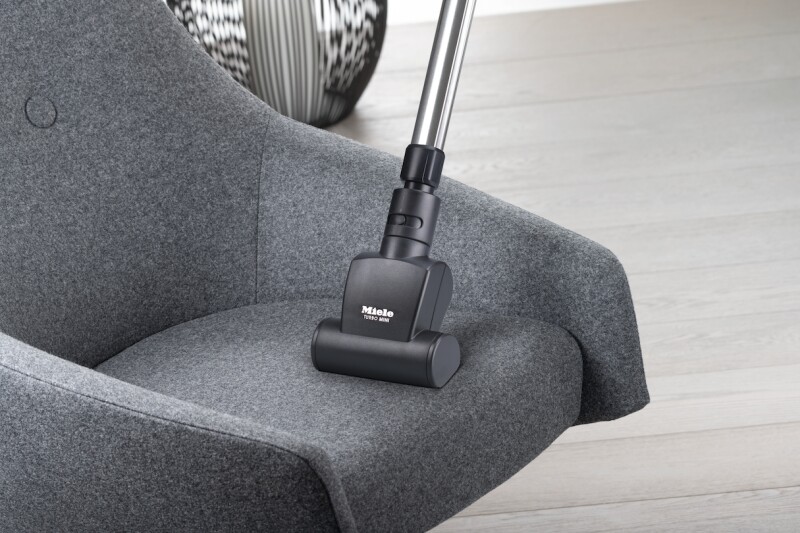 Handy turbobrush ‑ Turbo Mini for easy removal of hair and lint from upholstery and carpets. STB101