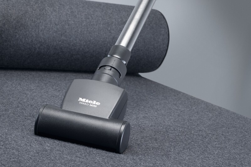 Handy turbobrush ‑ Turbo Mini for easy removal of hair and lint from upholstery and carpets. STB101