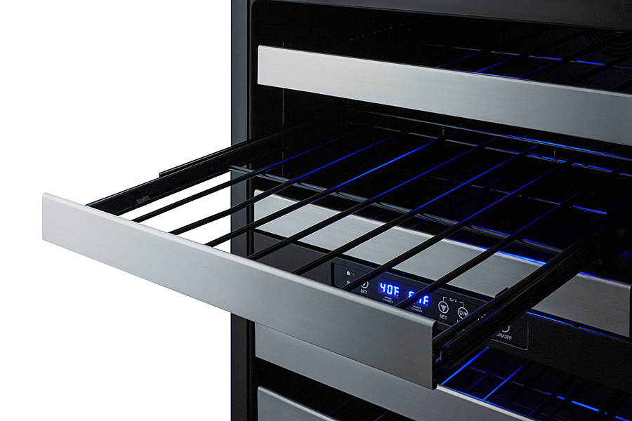 24" Wide Built-In Wine Cellar SWC532BLBISTCSS