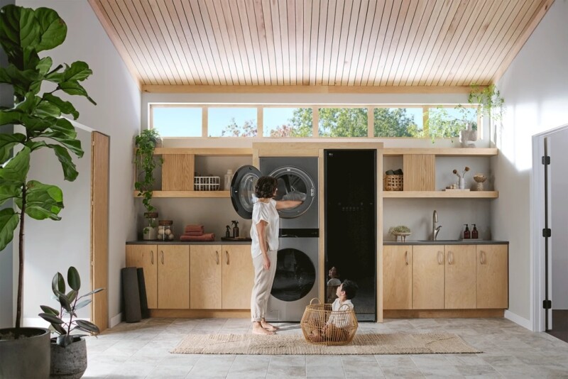 LG STUDIO WashTower™ Smart Front Load 5.0 cu. ft. Washer and 7.4 cu. ft. Electric Dryer with Center Control® view 13