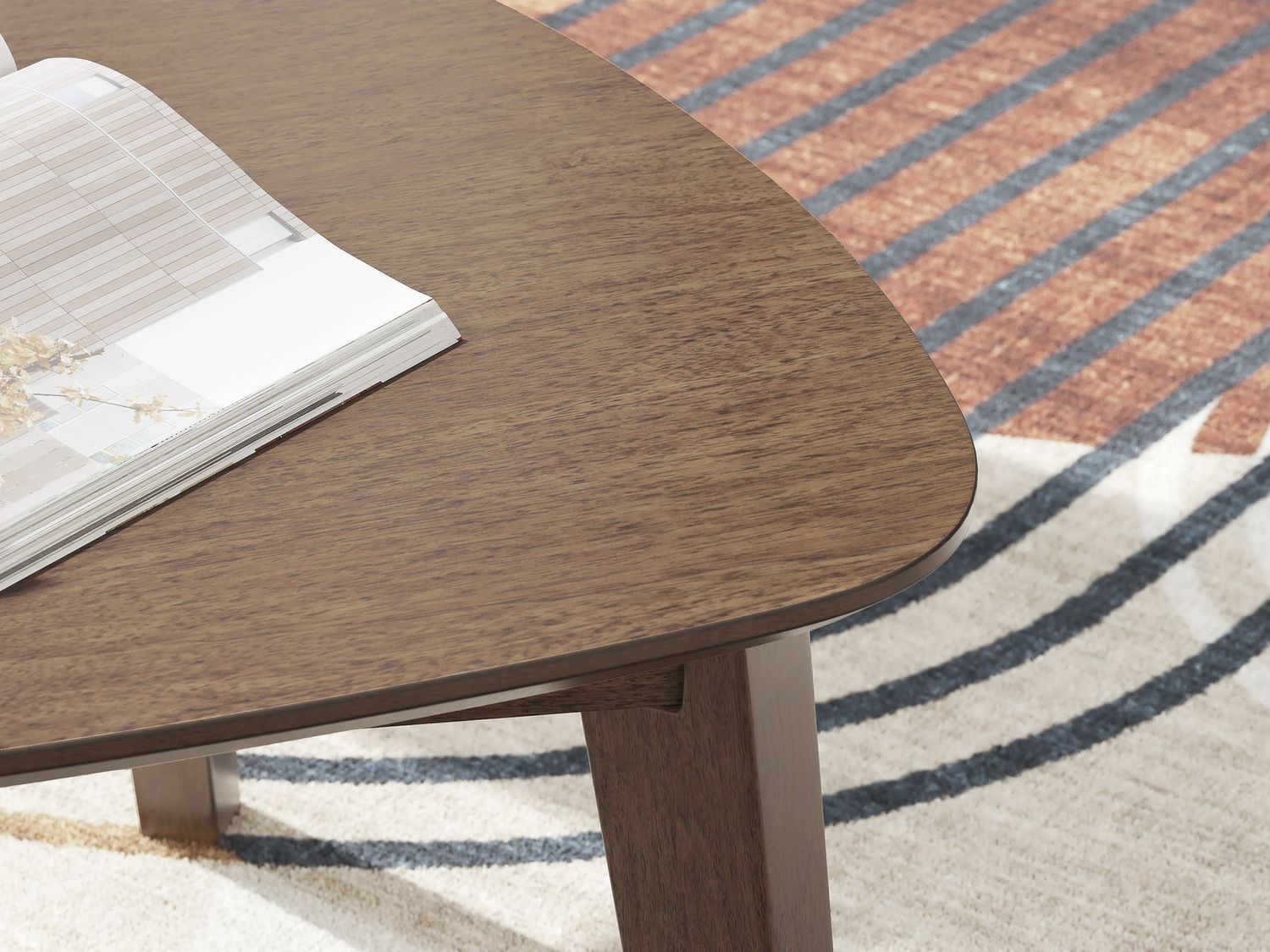 Lyncott Table Set of 3 In Brown T13513