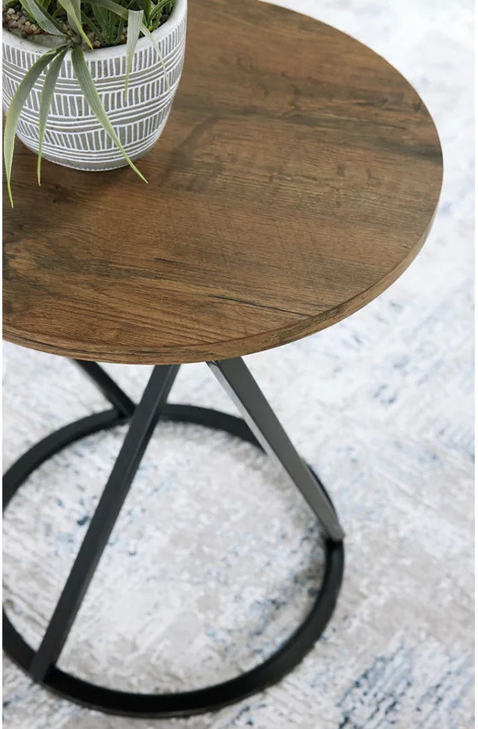 Cassbryn Table Set of 3 In Brown and Black T15213