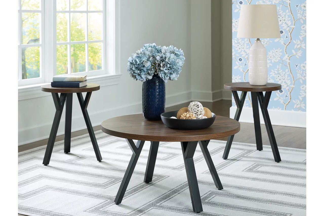 Elbrynn Table Set of 3 In Brown and Black T15313